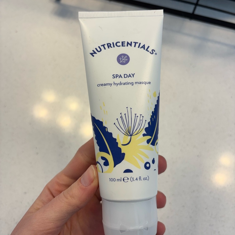 Nutrienticals Spa Day Hydrating Masque
